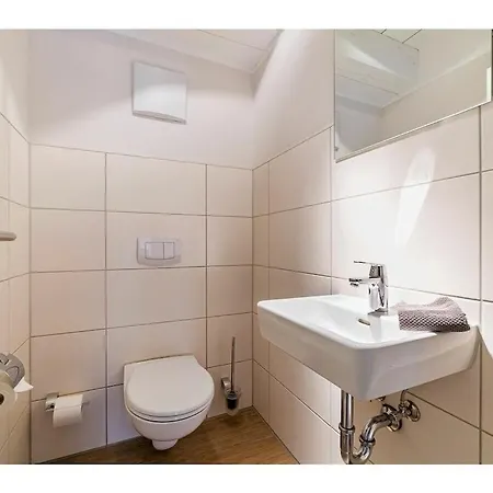 בית נופש With 2 Bedrooms *