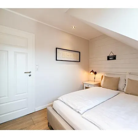 With 2 Bedrooms